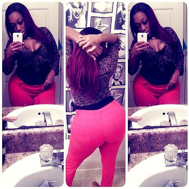 6P Big Booty Hoe 2