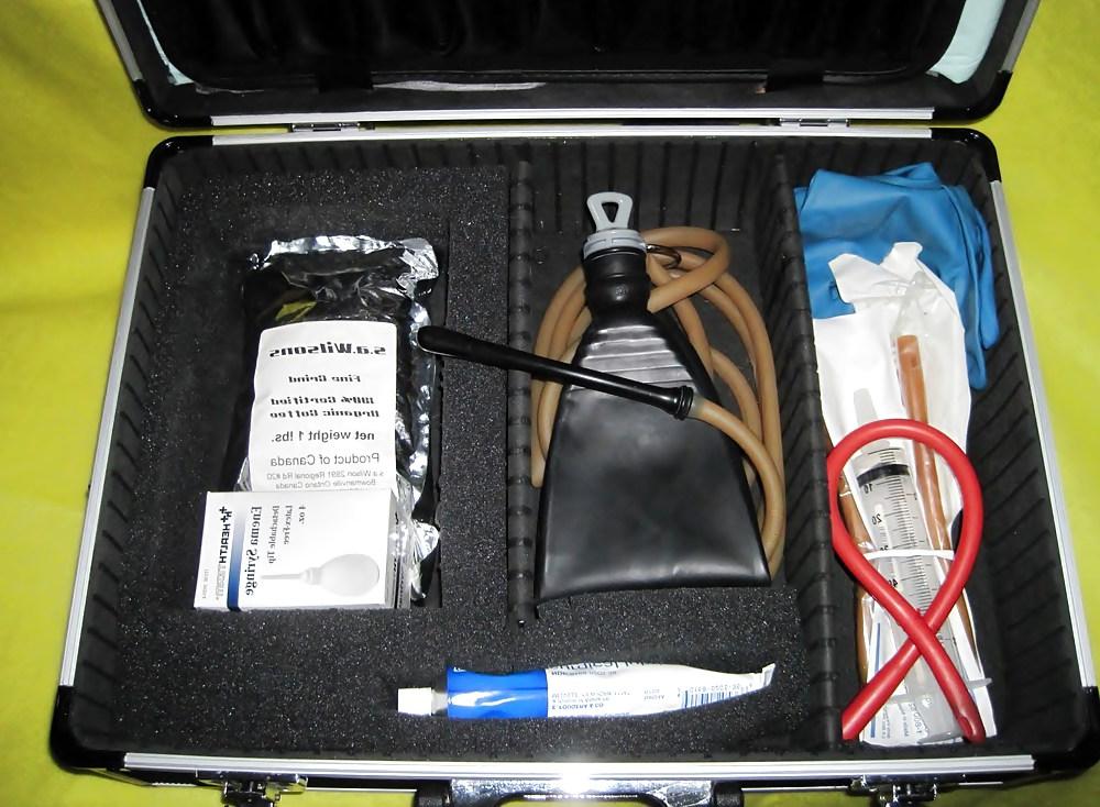 6P My traveling enema case, all the goodies I need 