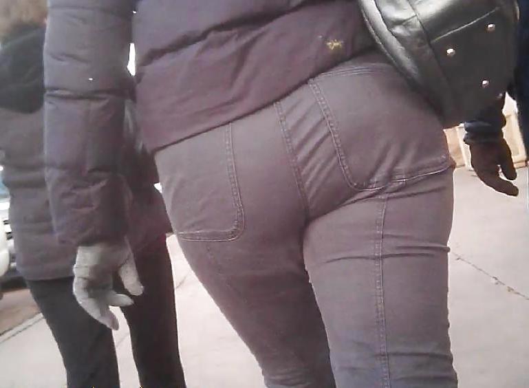 23P Street booty milf