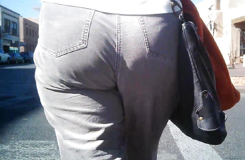 23P Street booty milf
