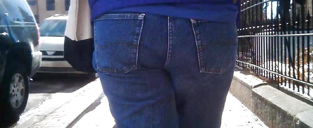 23P Street booty milf