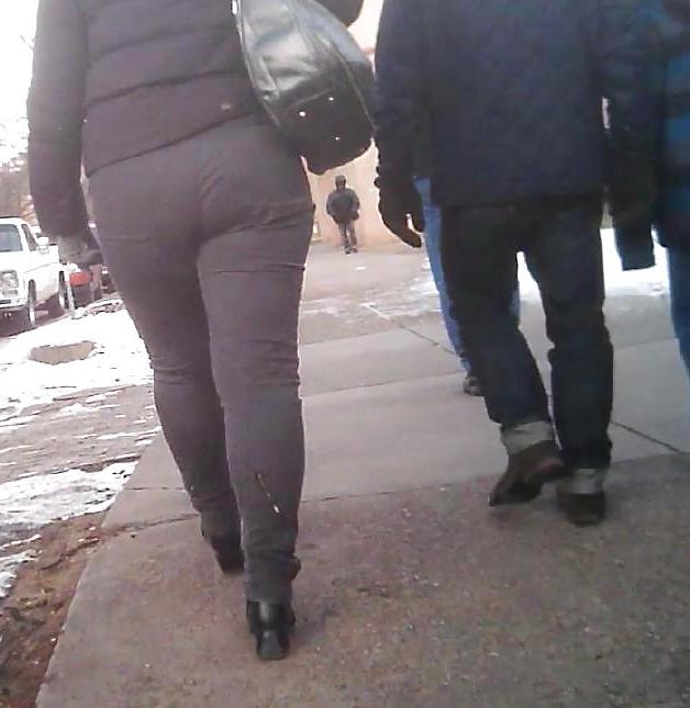 23P Street booty milf