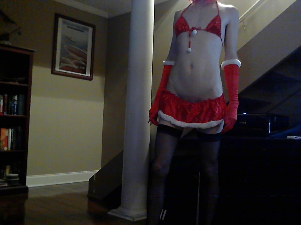 7P Crossdresser christmas