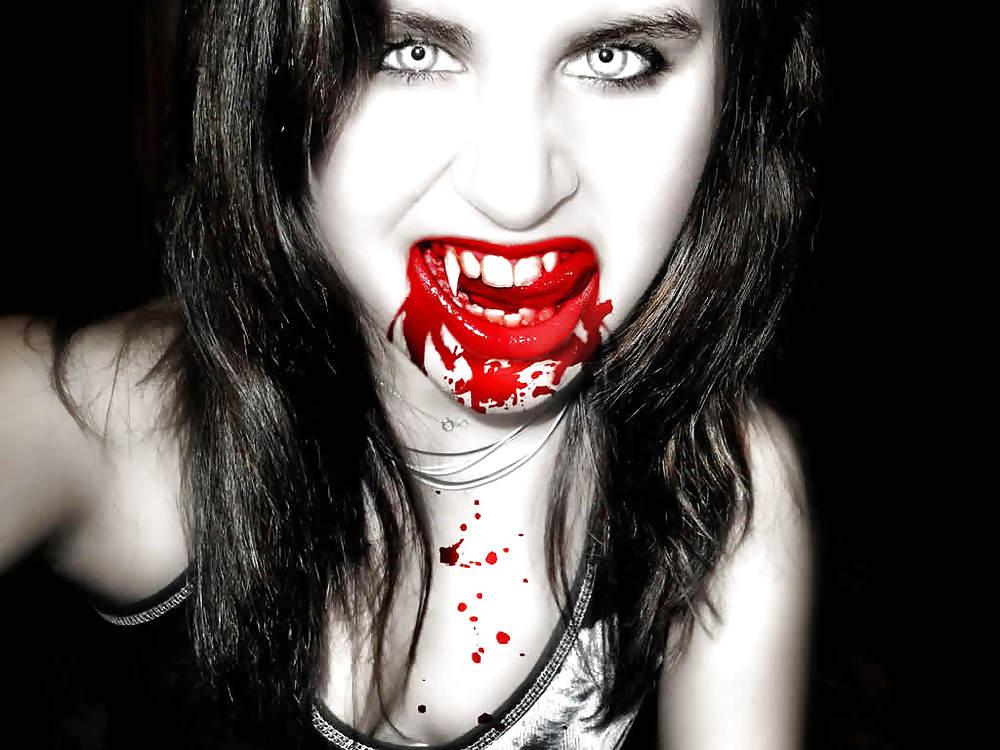 25P Sexy Vampires - Suck On These Sluts!