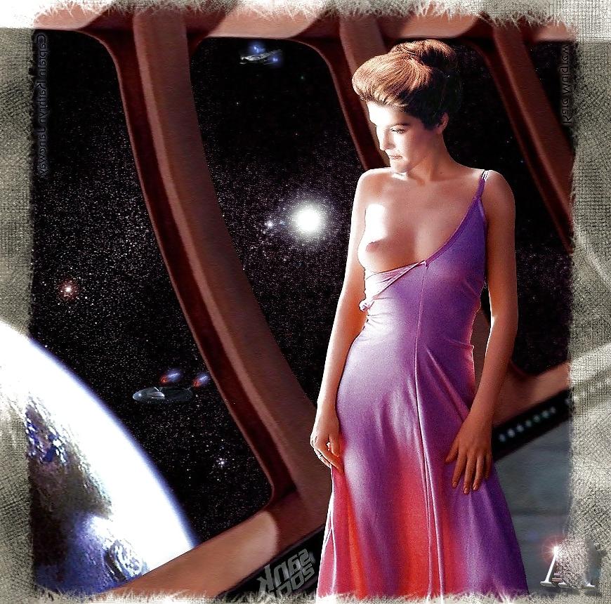 19P Kate Mulgrew Katherine Janeway Star Trek