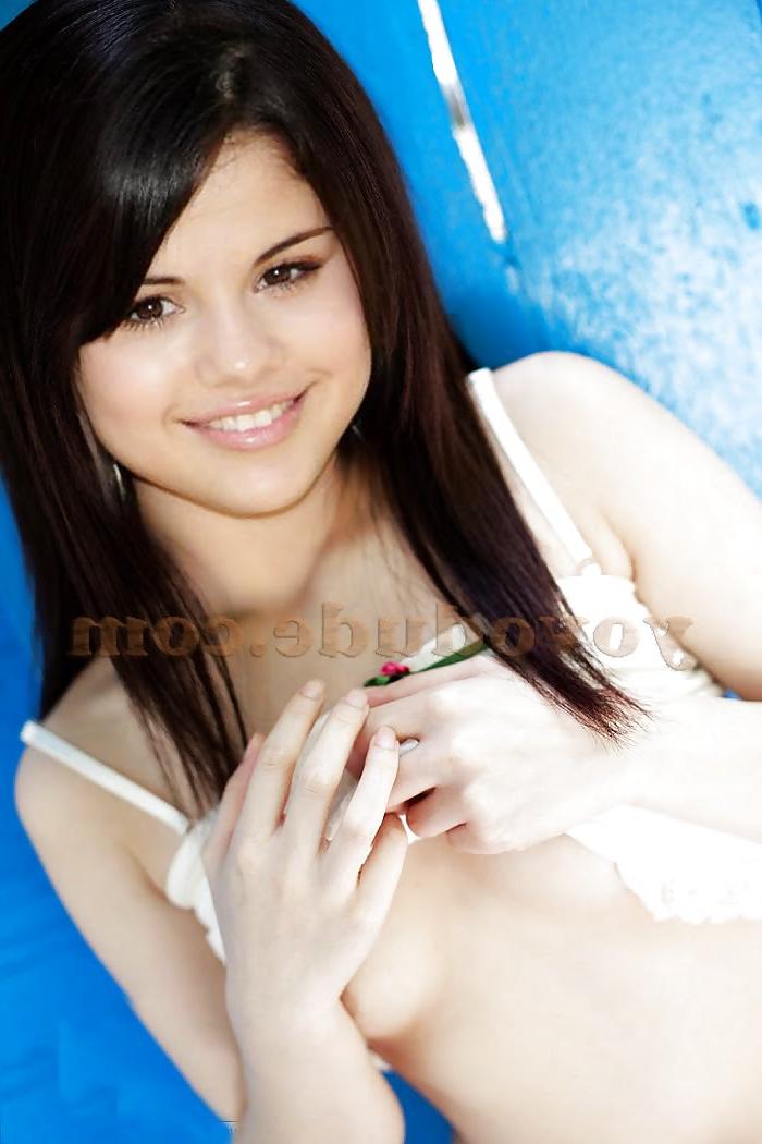 25P Fake Disney Bitches 2 - Selena Gomez 