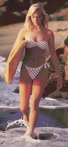 18P Babes in swimsuits