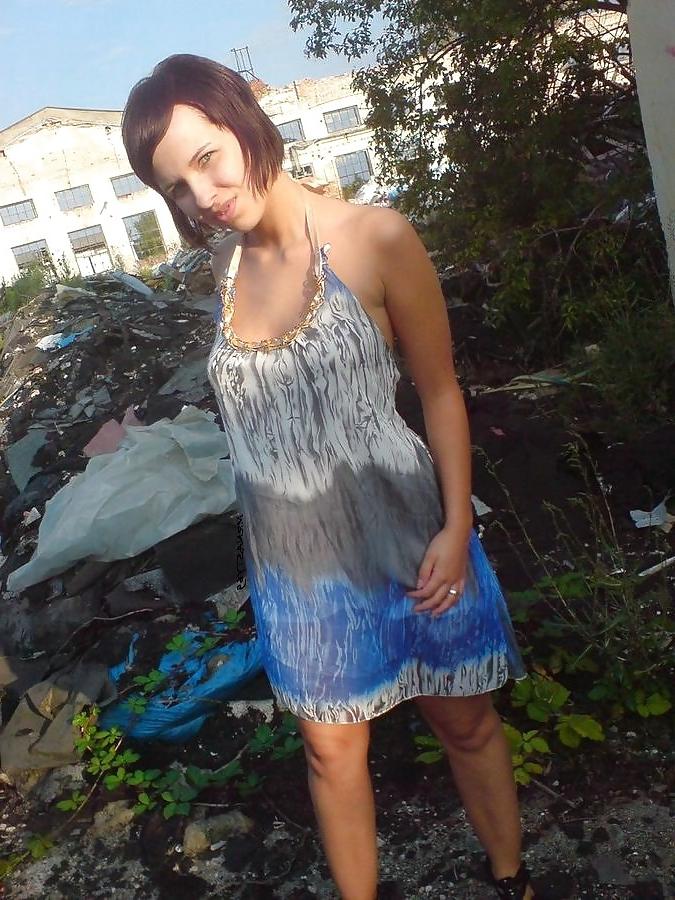 9P Wife Makes Her Pussy Cum And Gags On Cock
