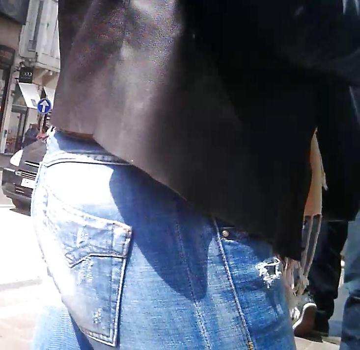 20P European Booty in Jeans