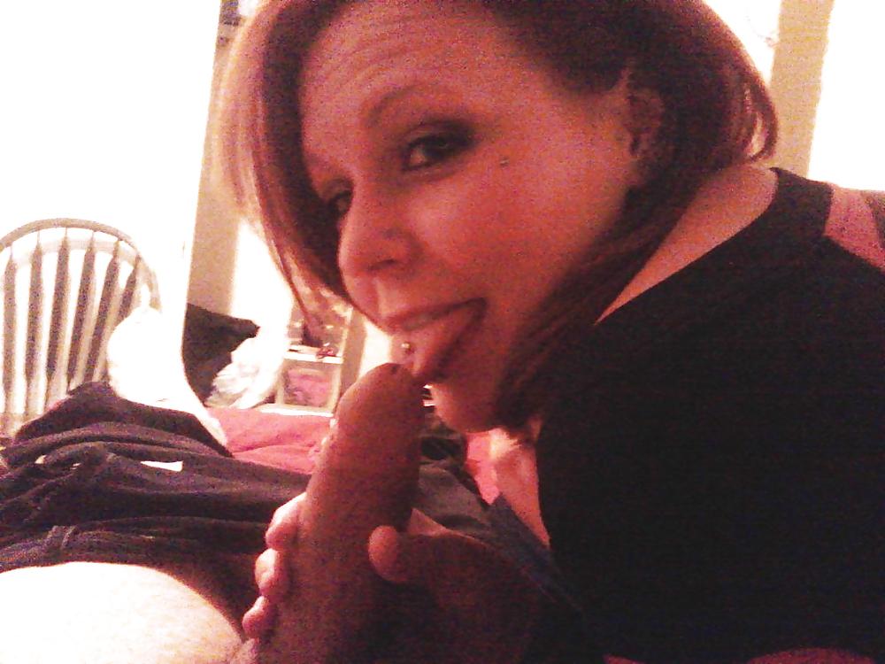 12P Sexy Pierced MILF