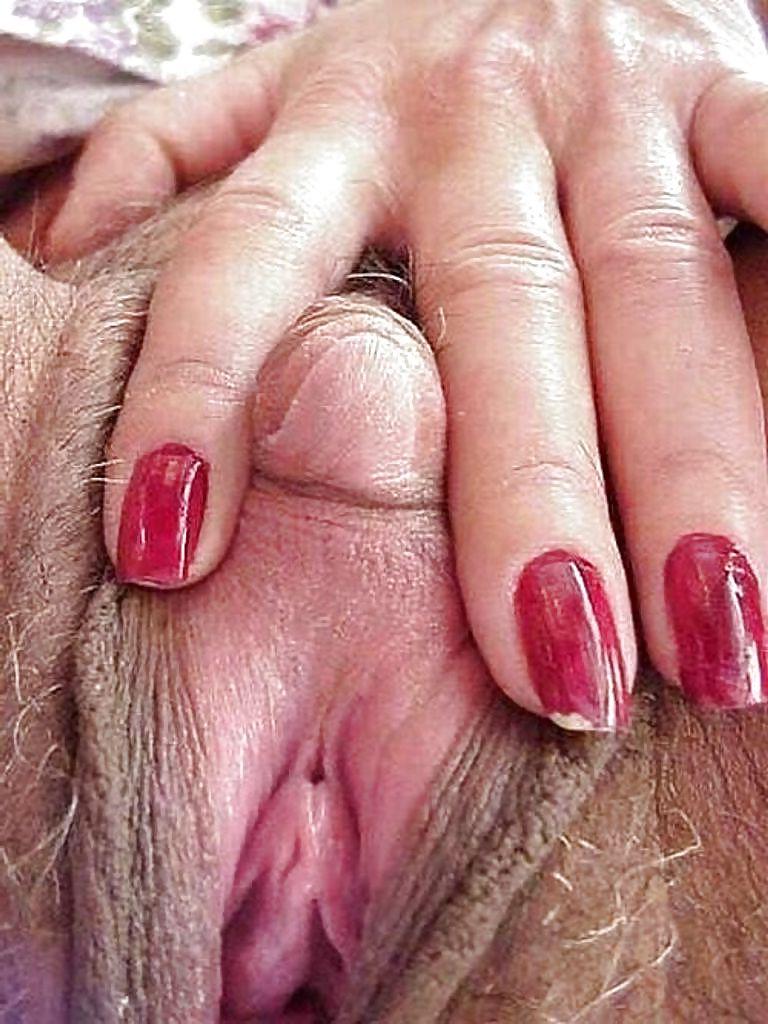 21P Pumped pussy and big clit
