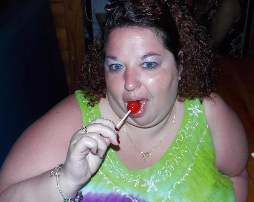 25P Tracy SSBBW old photos from a few years ago. 