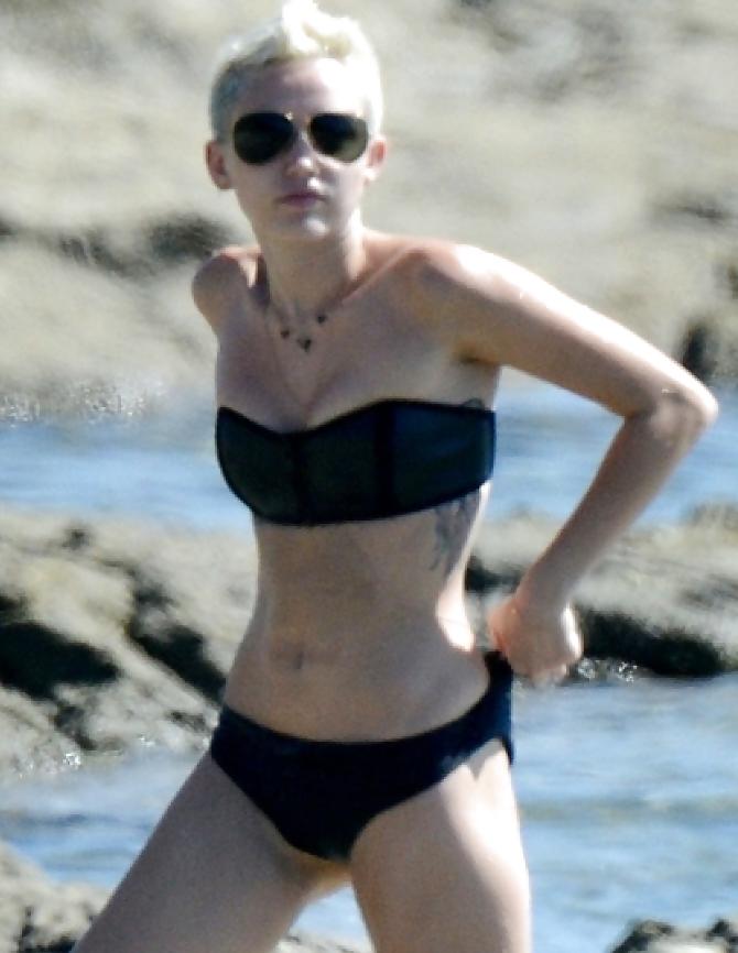25P Celebrities Hot