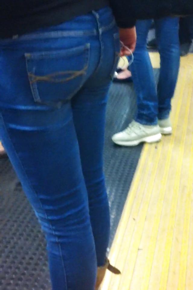 12P BEST ASSES - street 11 (comment please)