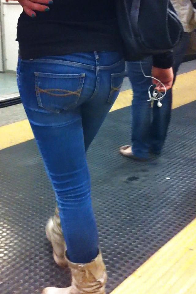 12P BEST ASSES - street 11 (comment please)
