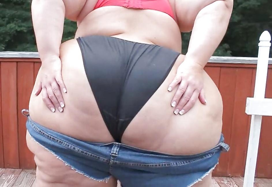 9P Big Big Booty