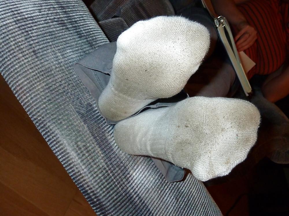 5P Babysitter dirty socks 