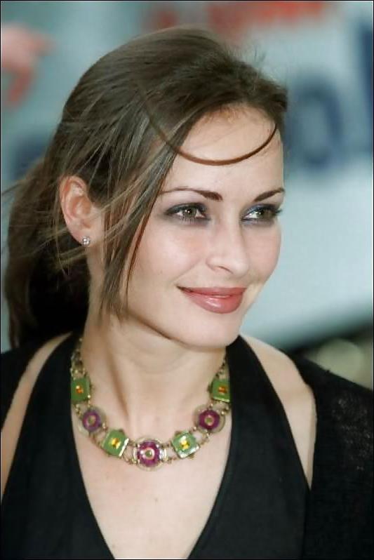 25P My Favorite Celebrities to wank to