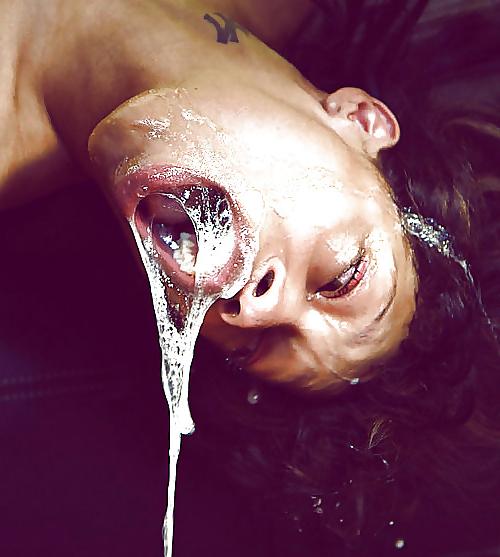 25P Erotic cum pictures