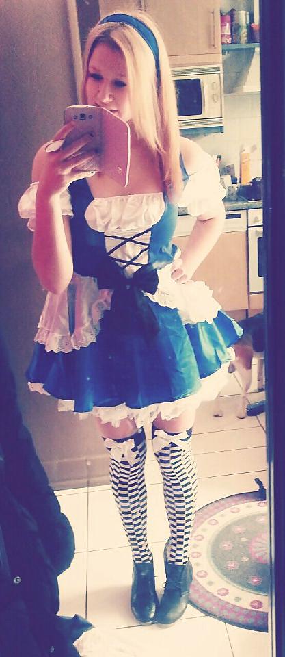 25P German Girl 13
