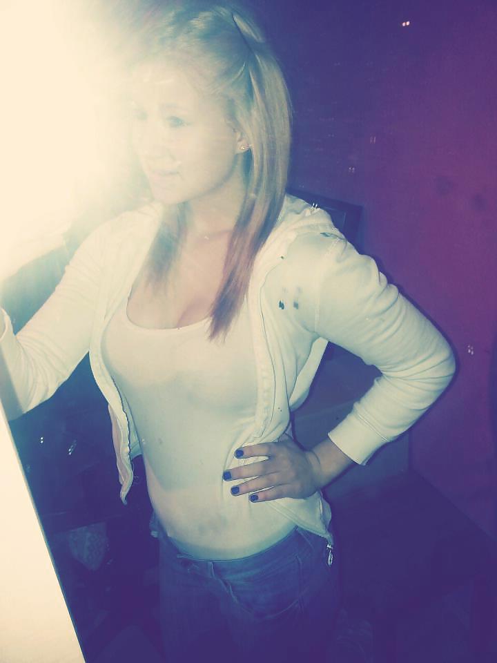 25P German Girl 13