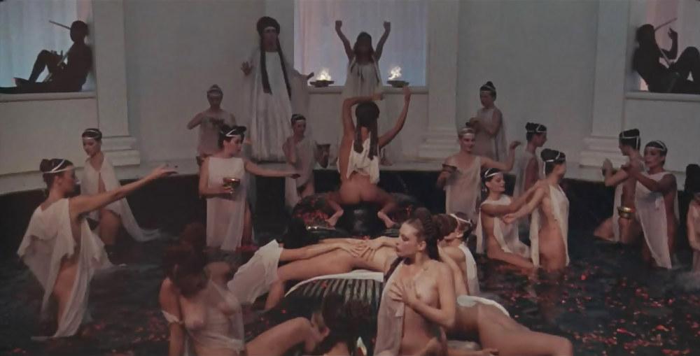 25P Helen Mirren Ultimate Nude Collection