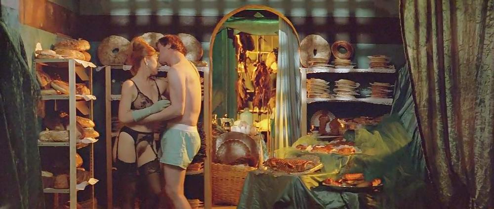 25P Helen Mirren Ultimate Nude Collection