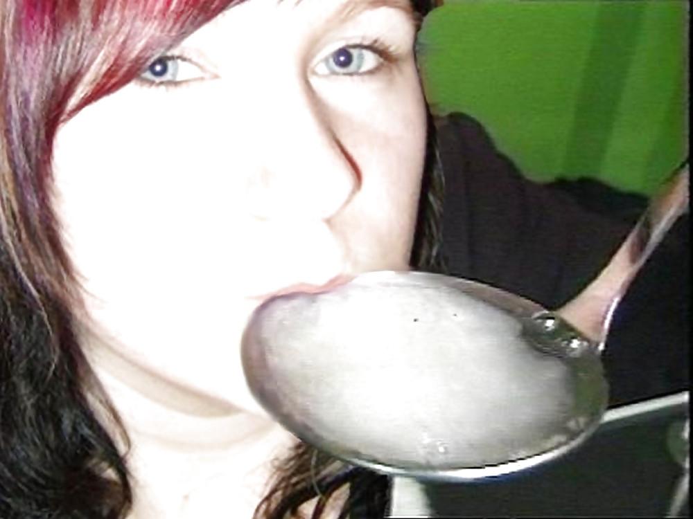 25P Frozen - Thaw Cum Drinking
