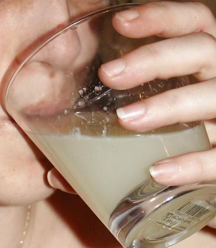 25P Frozen - Thaw Cum Drinking
