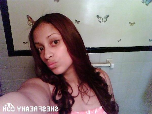 25P Puerto Rican Big Booty 