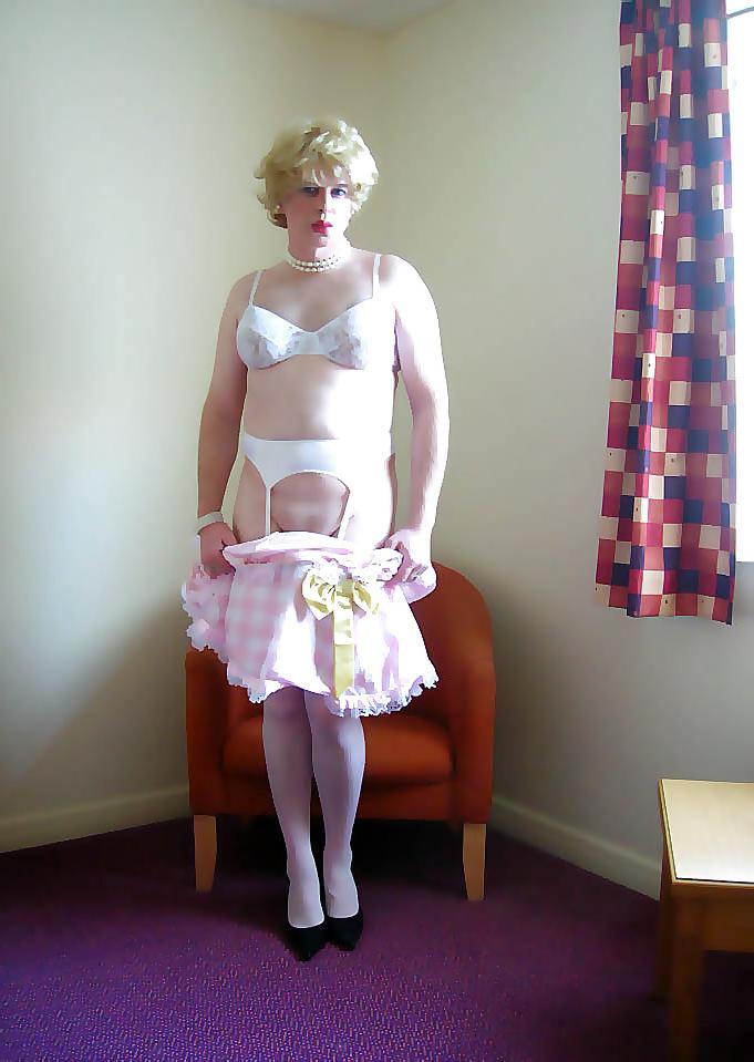 10P Crossdresser 17