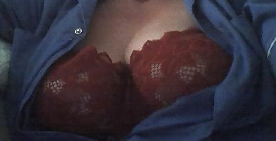 22P A sexy friends big boobs 2