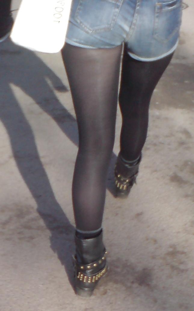 12P Asses in the street!