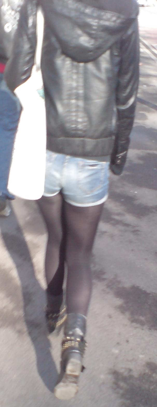 12P Asses in the street!