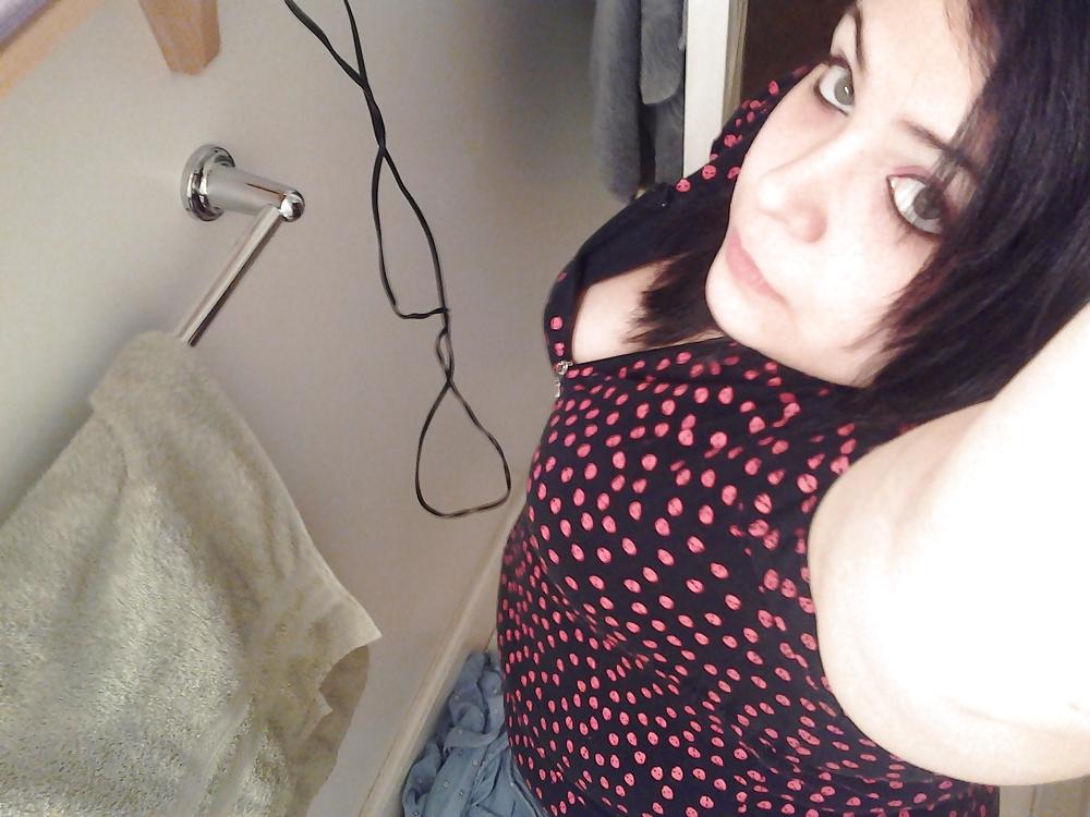 11P Emo girl pics (me)