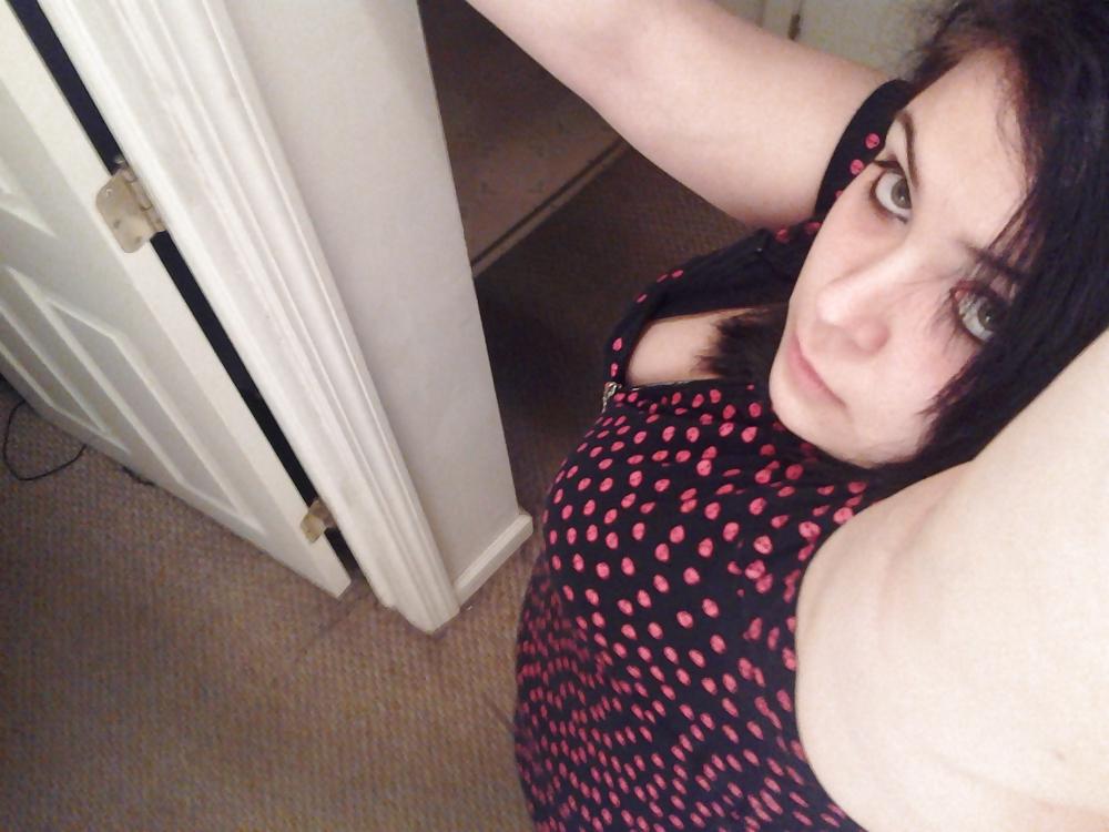 11P Emo girl pics (me)