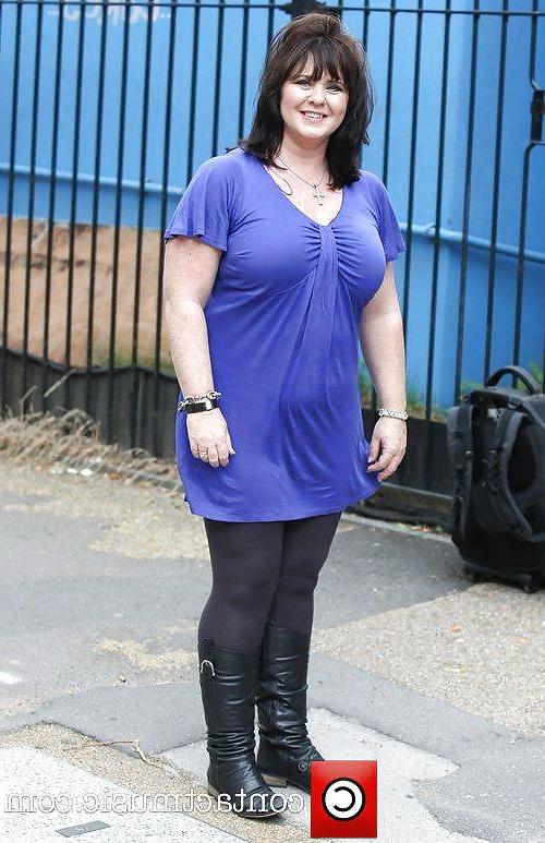 15P Coleen Nolan Big Boobs