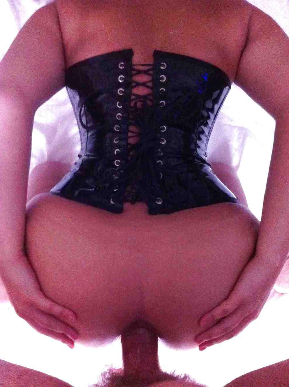 18P TOPBICHE anal fuck in corset some fetish BDSM and plug