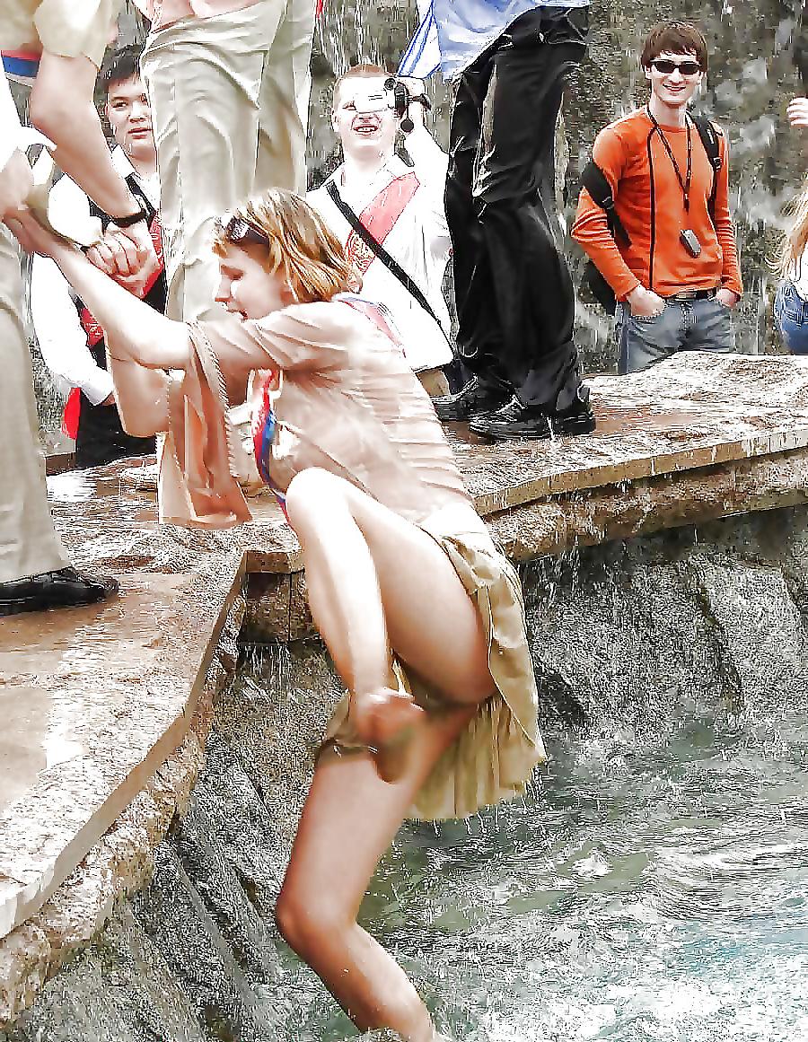 22P Outdoor pussy spy 3