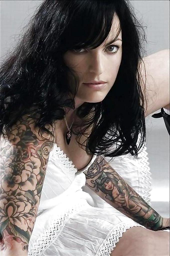 25P Erotic tatoo's 5 - kcxxx