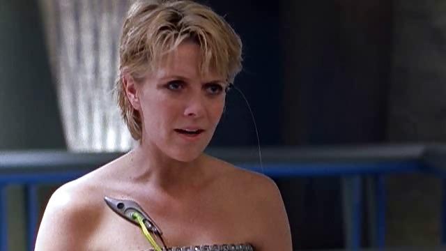 12P Amanda Tapping