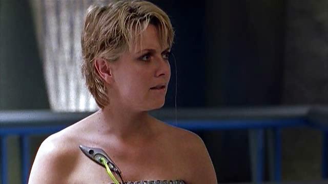 12P Amanda Tapping