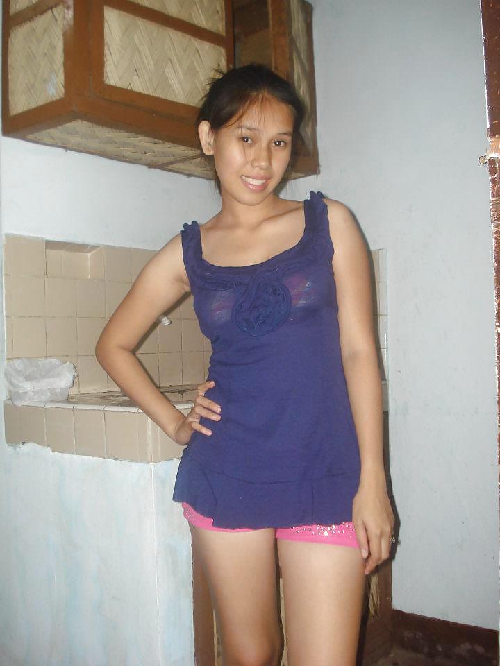 7P Pinay virginal slut named Meg