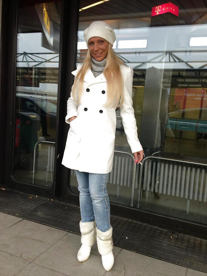 25P Sharon Da Vale-German Goddess