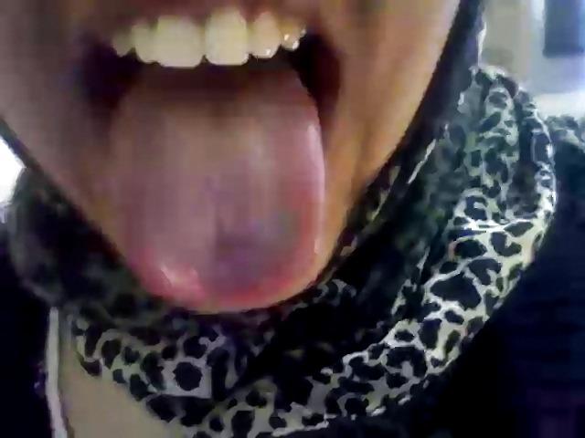 23P Indian Muslim girl wants your cum. 