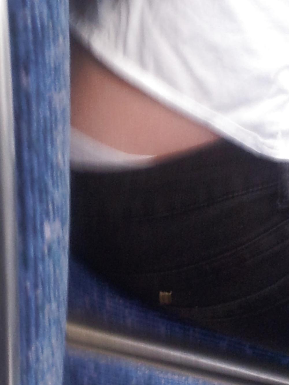 5P Nice Asian booty with panty exposure