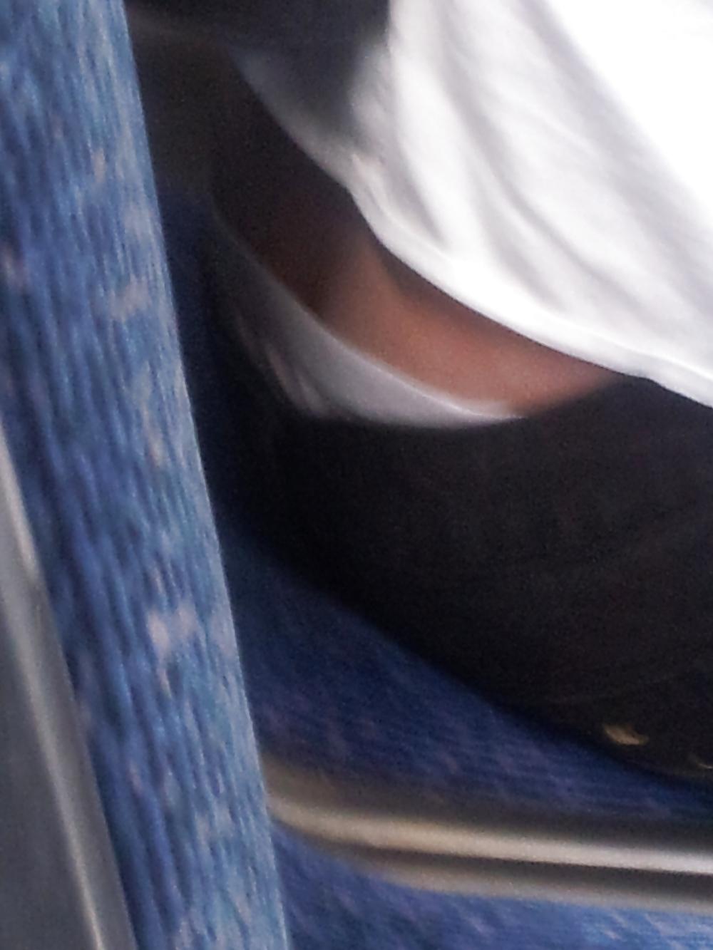 5P Nice Asian booty with panty exposure