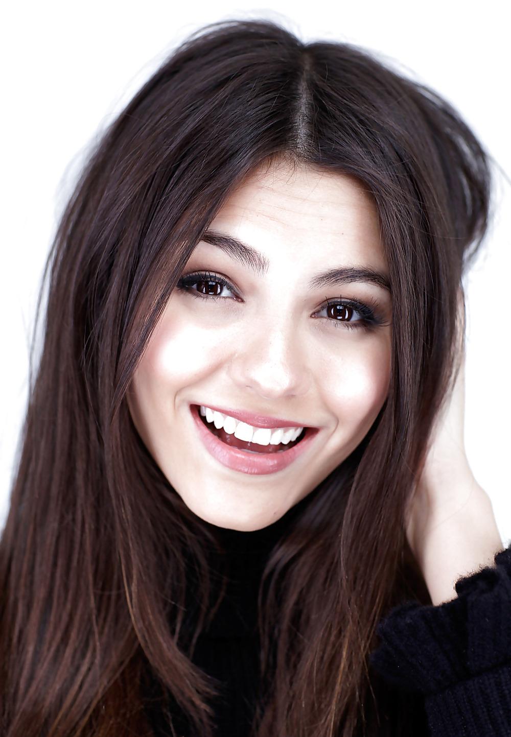 25P Celebrities headshoots and portraits