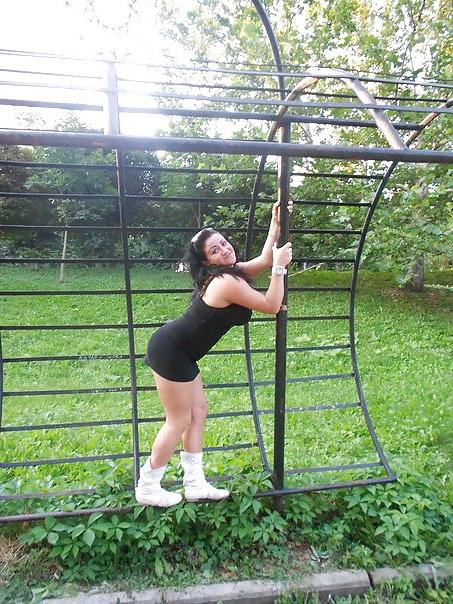 9P MonicaSamill Big Boobs