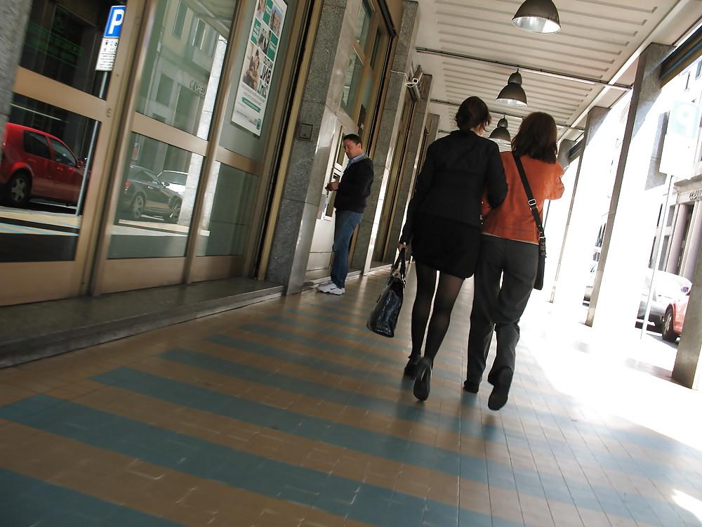 10P Pantyhose street
